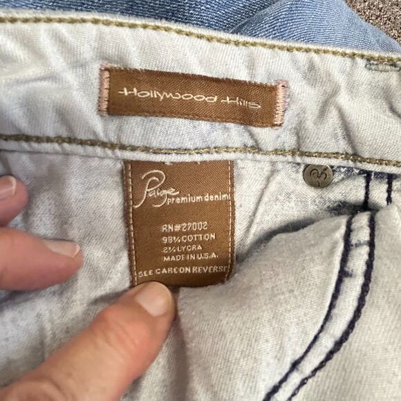 Paige Hollywood Hills Blue Light-Med Wash Lower Rise Flared Bootcut Jeans Sz 31 - Picture 5 of 14